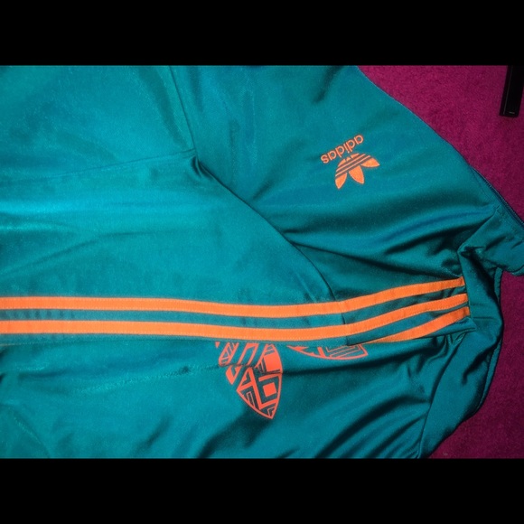 Jacket - Picture 4 of 4